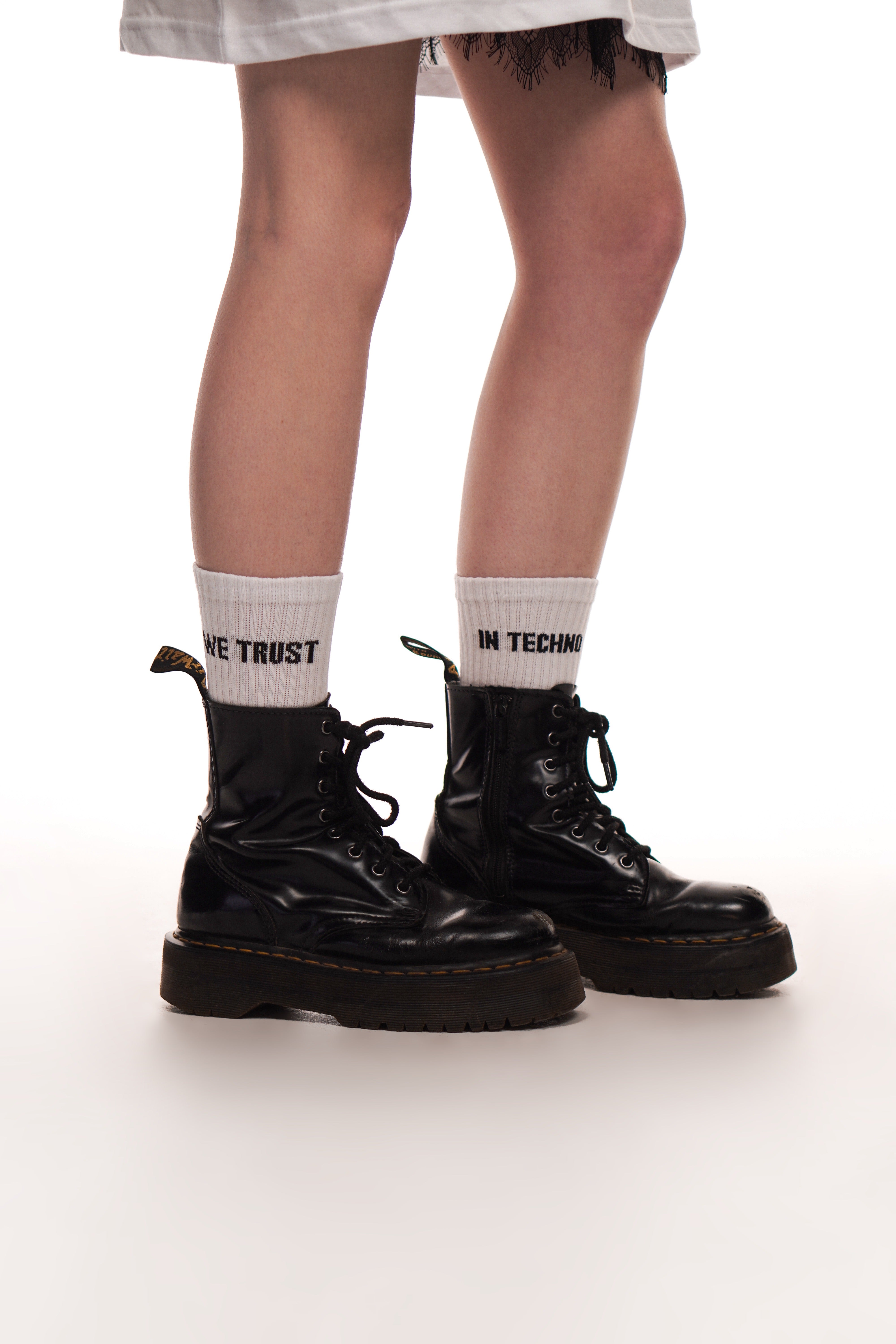 IN TECHNO WE TRUST Socks